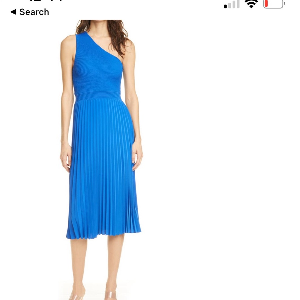 Worn 1x Pretty Blue Ted Baker of London Midi Dress. Size 2 fits like a 4-6.